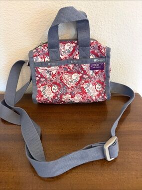 Liberty Art Fabrics x LeSportsac Mini Weekender Red Gray Floral Crossbody Tote